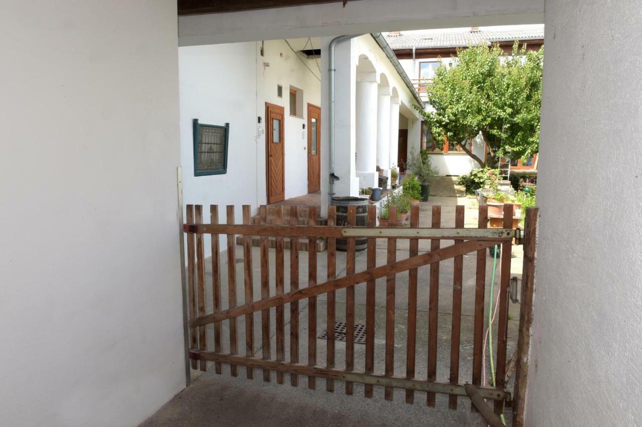 فندق Weingut Martinshof Sankt Ulrich  المظهر الخارجي الصورة